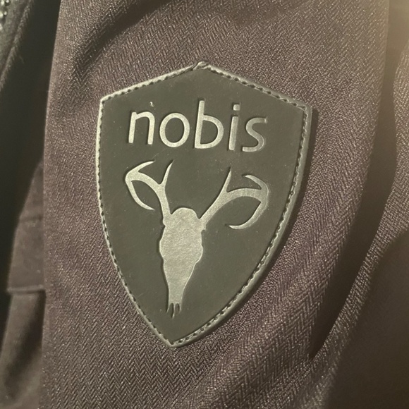 Men’s Nobis Parka - Picture 4 of 6